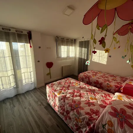 Luminosa Casa En 페드레냐