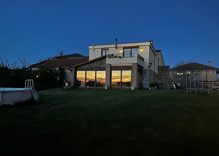 아파트 Luminosa Casa En 페드레냐