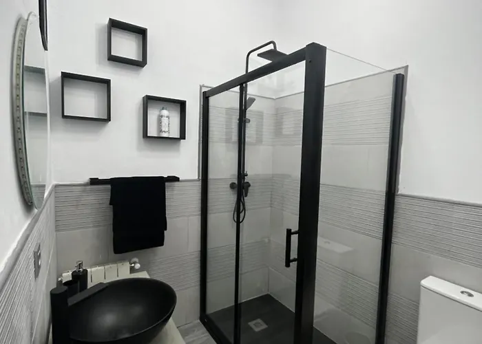 Luminosa Casa En 페드레냐